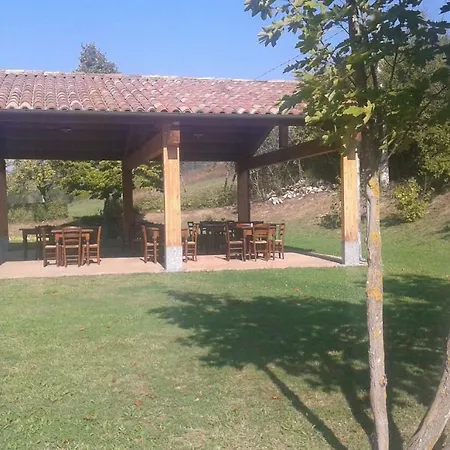 Agriturismo Valpietro Farma Urbania